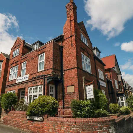 Lonsdale * סקארבורו