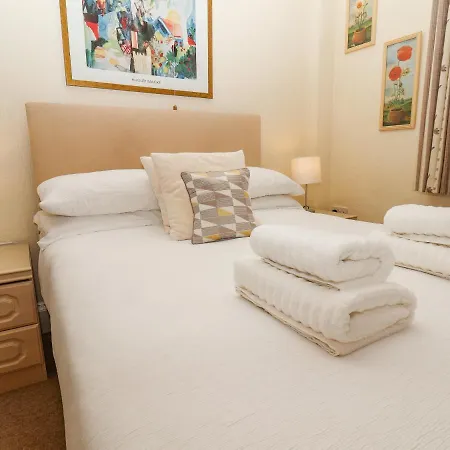 Lonsdale בית נופש