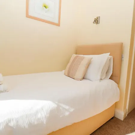 בית נופש Lonsdale סקארבורו