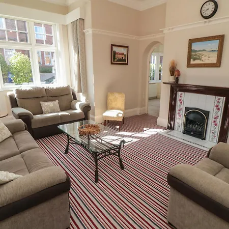 Lonsdale Holiday home Scarborough