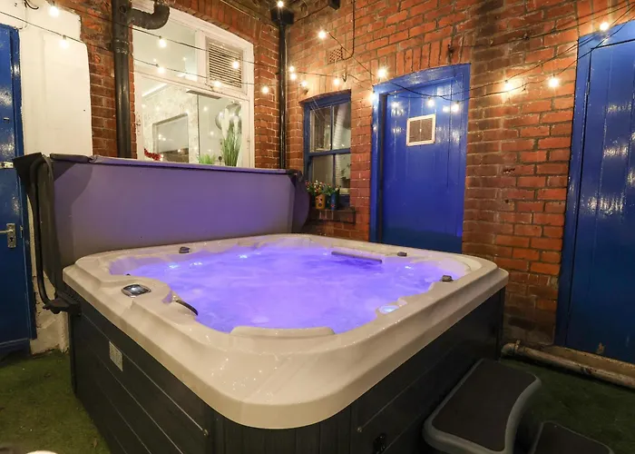 Lonsdale * Scarborough